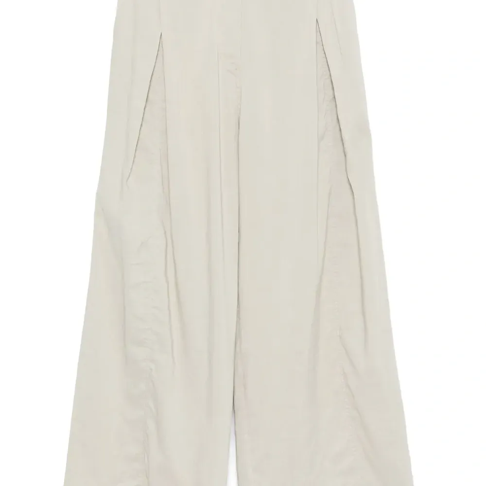 Брюки палаццо со складками