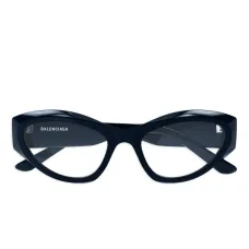 Очки в оправе 'кошачий глаз'