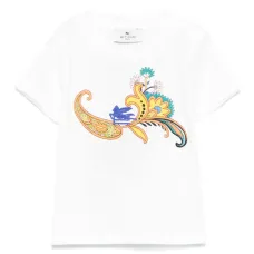 Футболка с вышивкой