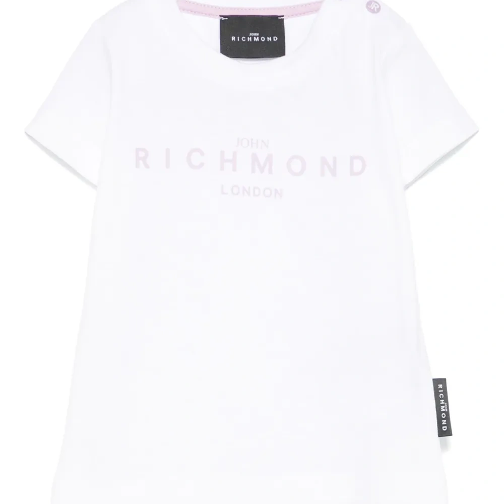 Футболка с логотипом