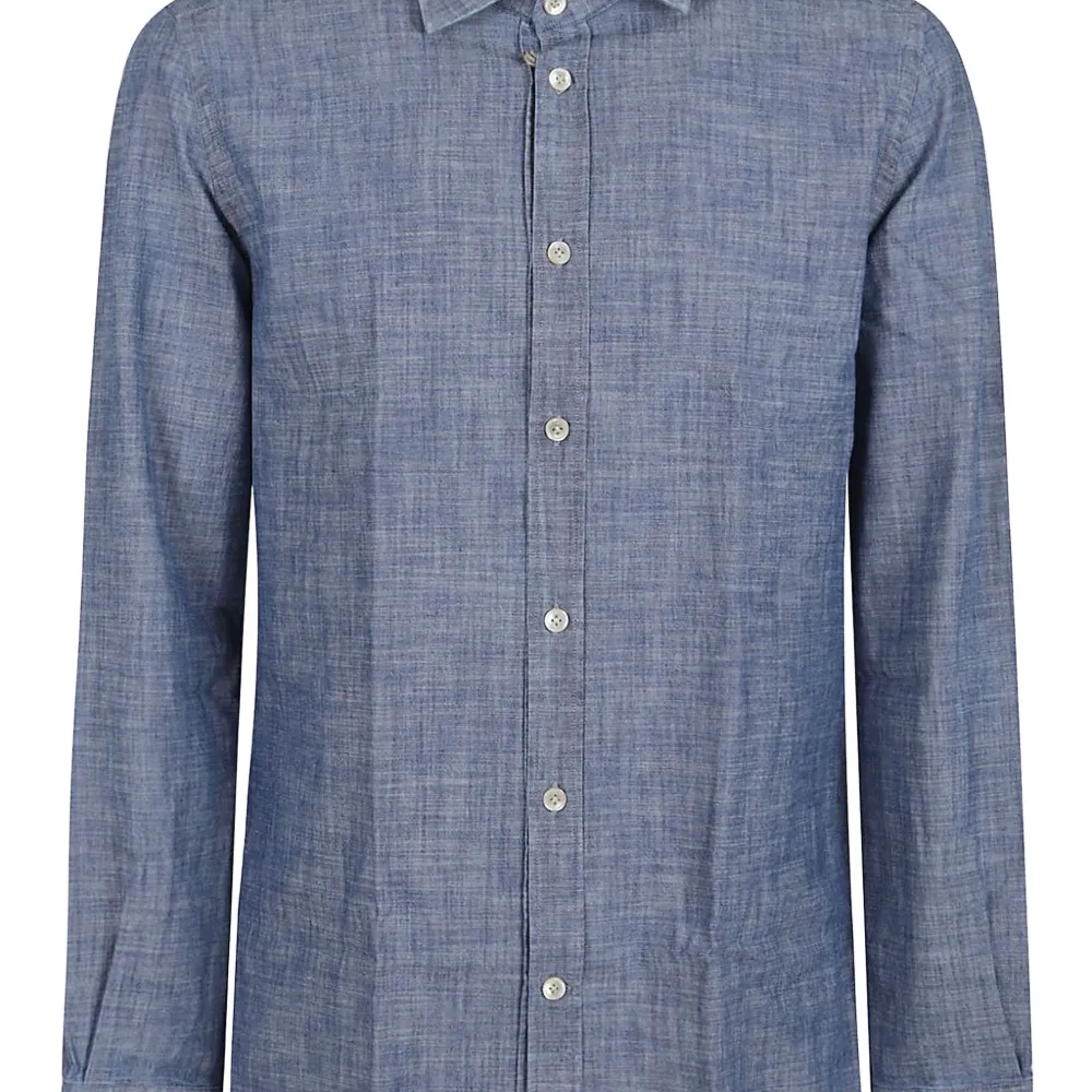 Рубашка на пуговицах