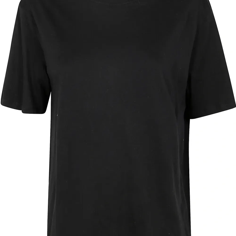 Футболка с круглым вырезом