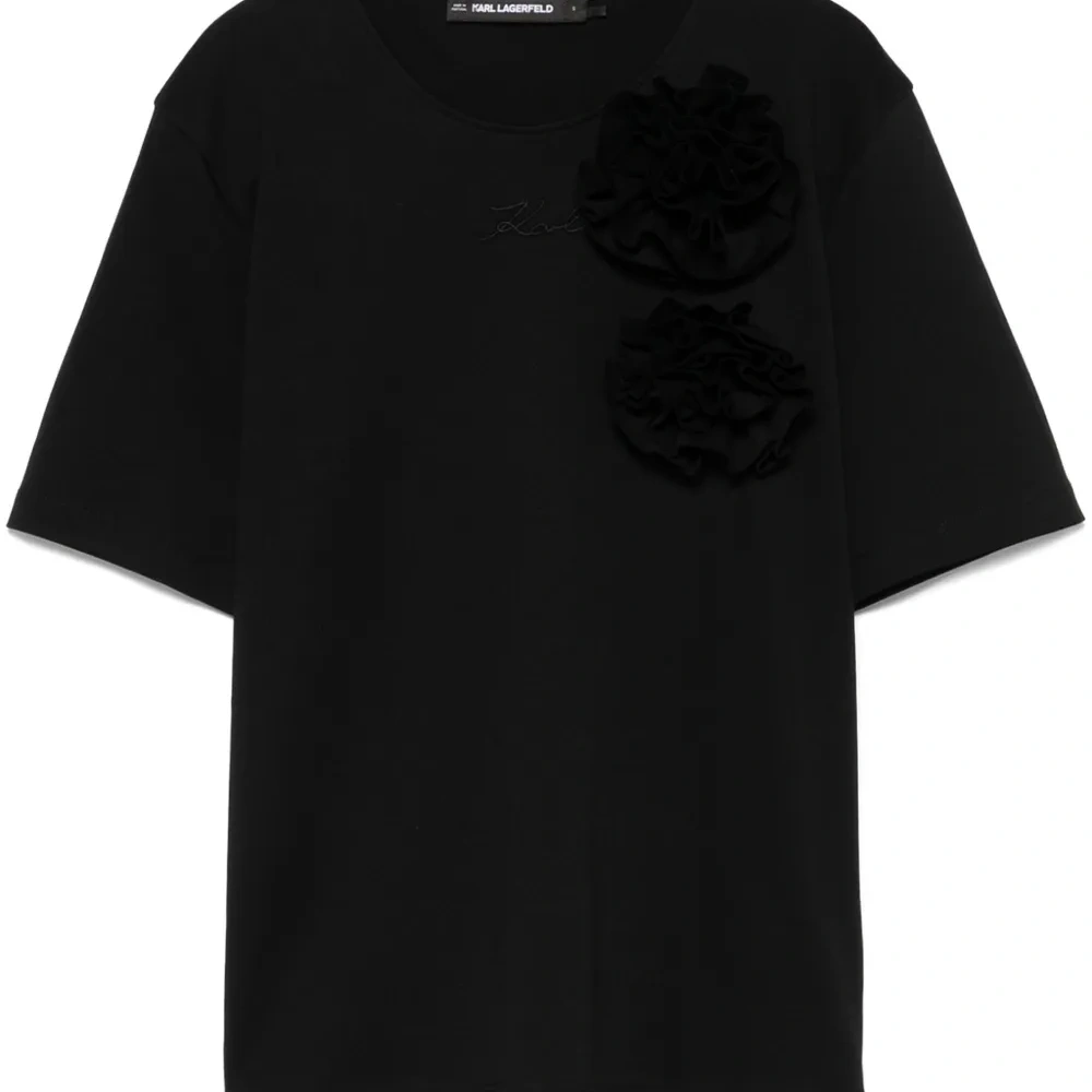 Футболка с аппликацией