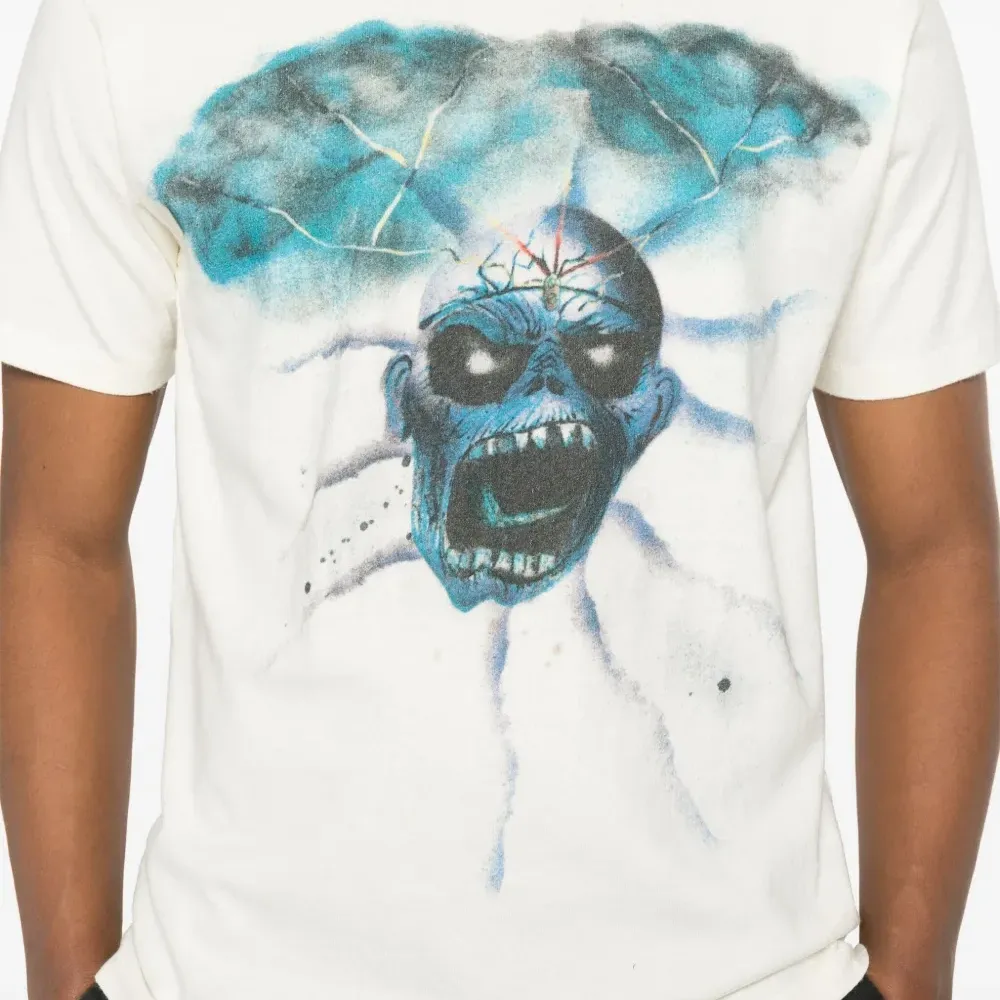 Футболка с декором Skull