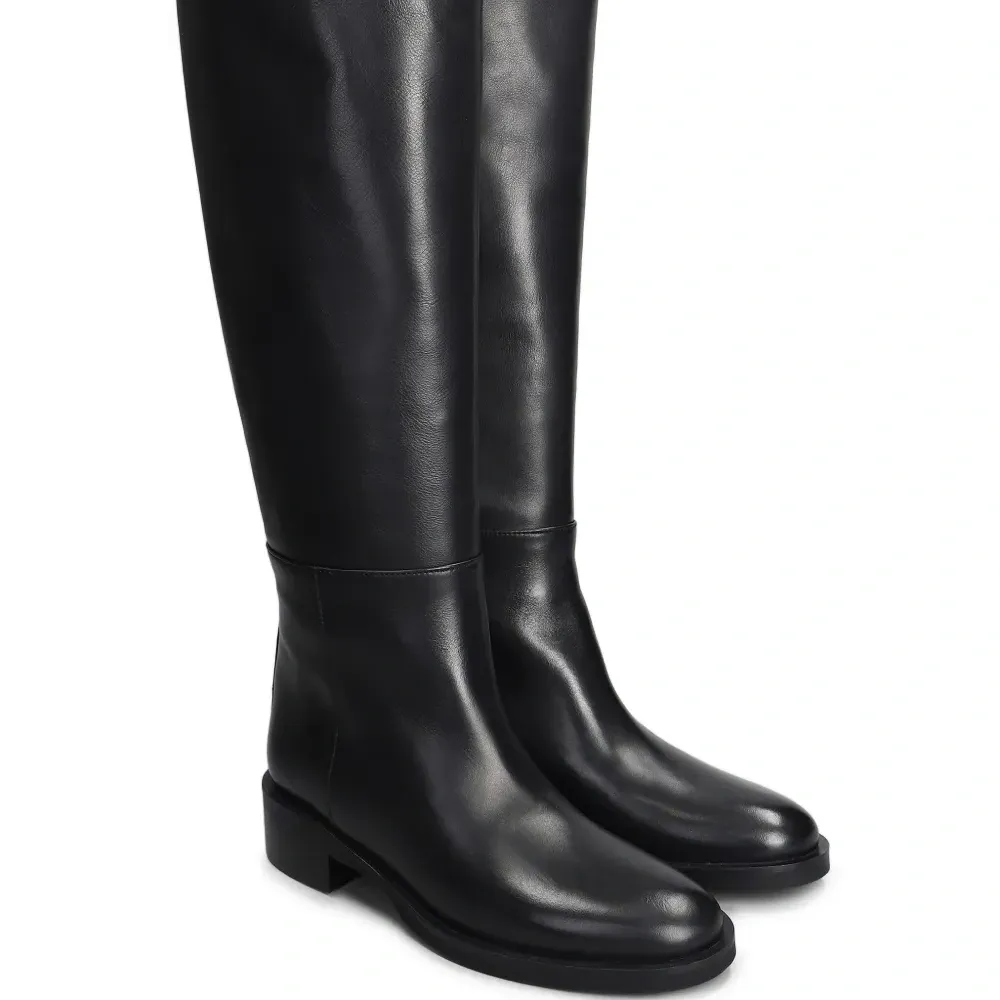 кожаные ботинки