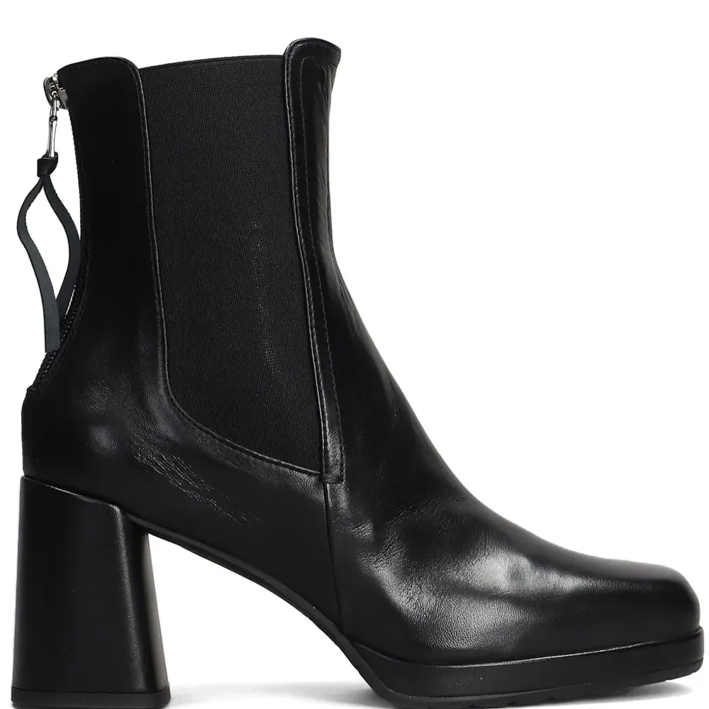 Ботильоны на каблуке