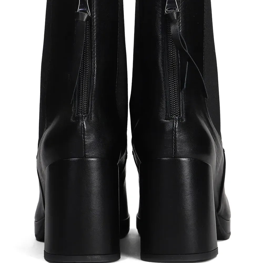 Ботильоны на каблуке