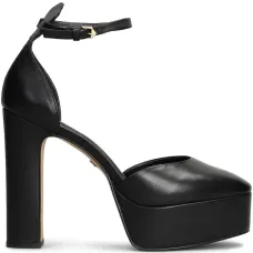 Туфли с ремешком на пятке