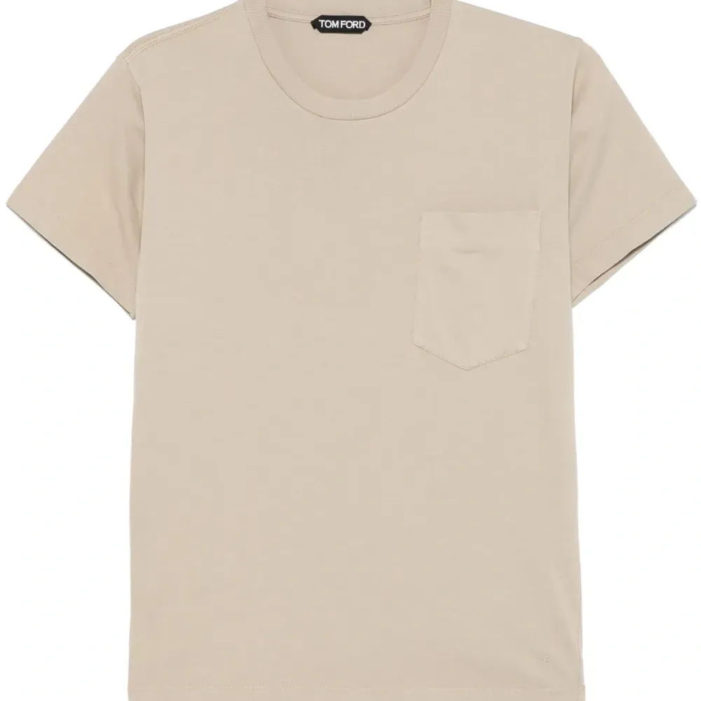 Футболка с круглым вырезом