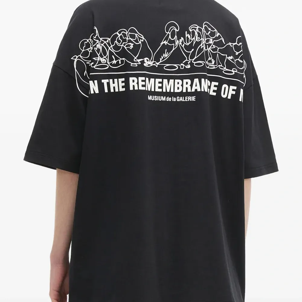 Футболка с короткими рукавами