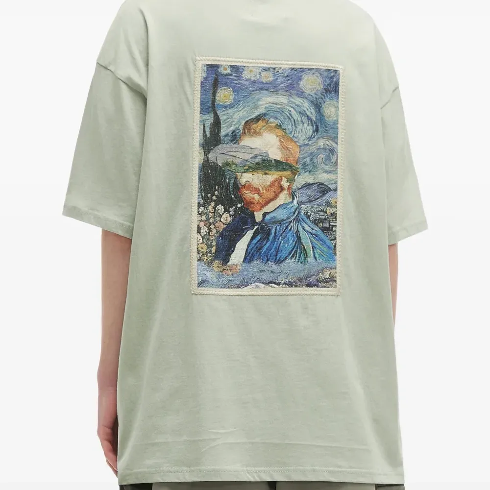 Футболка с короткими рукавами