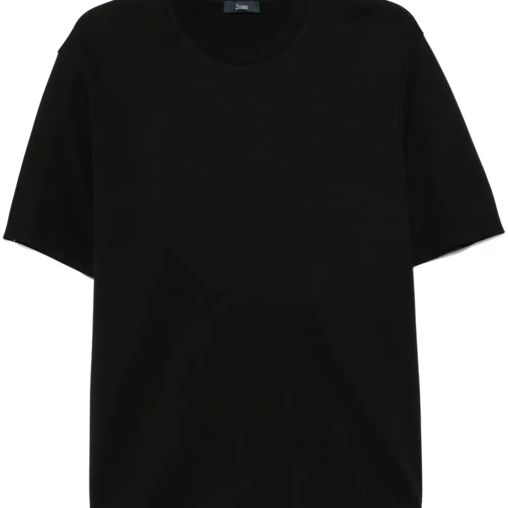 Футболка с круглым вырезом