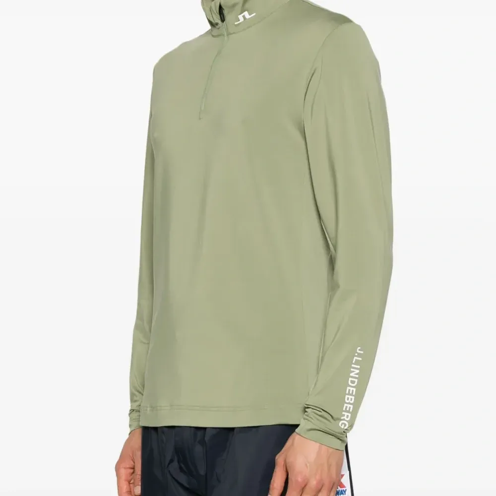 Спортивный топ Tour