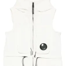 Жилет с капюшоном