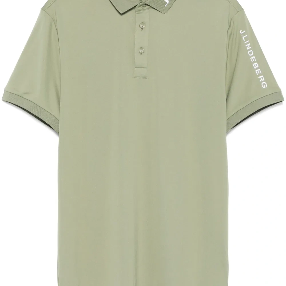 Рубашка поло с вышитым логотипом