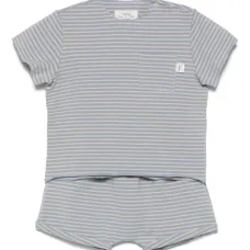 Комплект из футболки и полосатых шортов