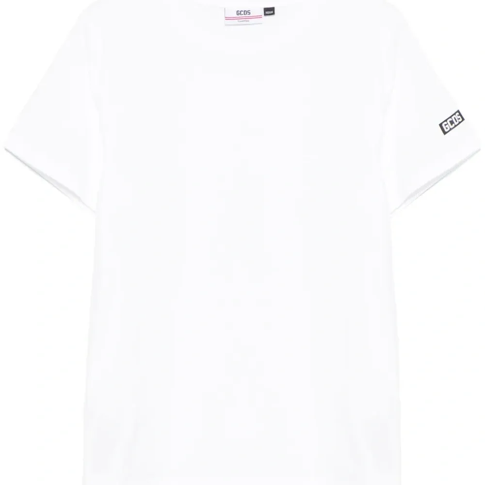 Футболка Essentials