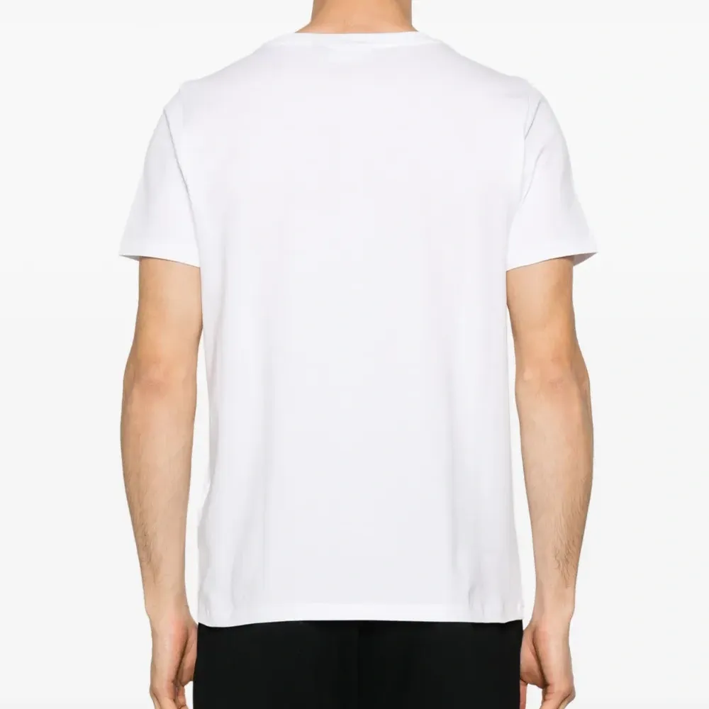 Футболка Essentials