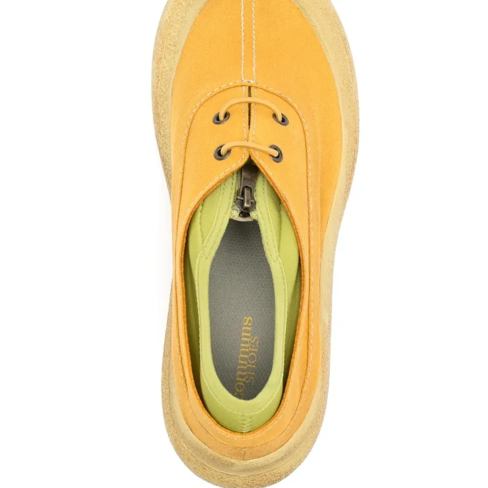 Туфли на шнуровке