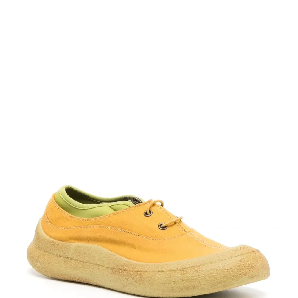 Туфли на шнуровке