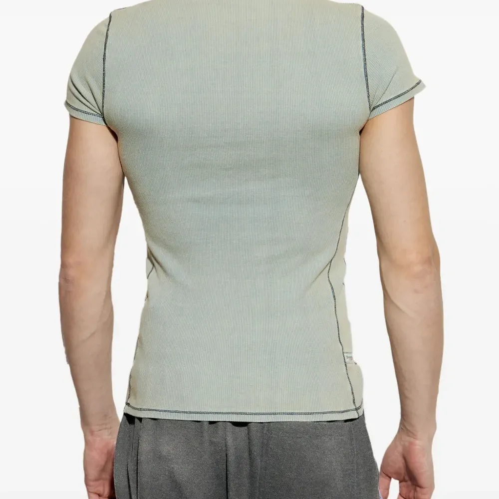 Футболка T-HANS-A