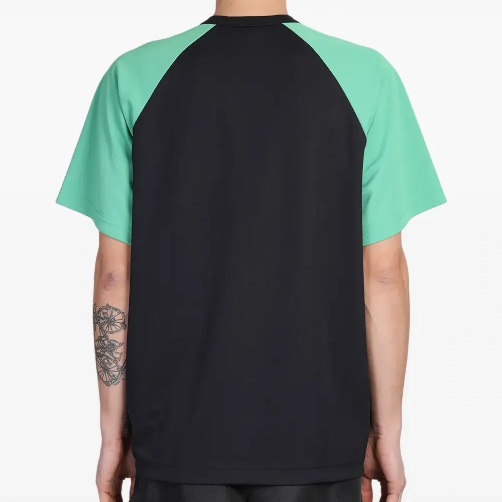 Футболка в двух тонах