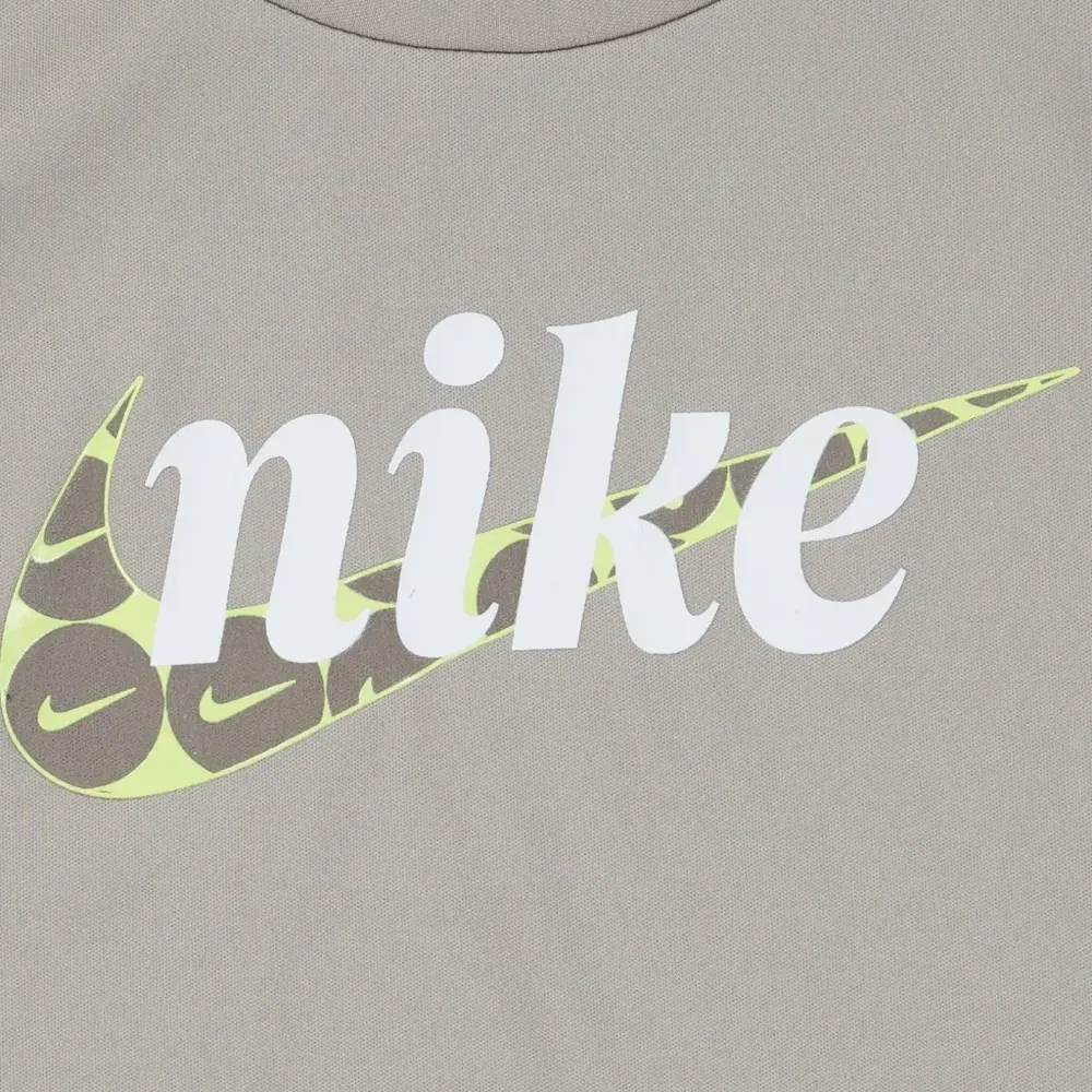 Комплект из футболки и шортов с логотипом