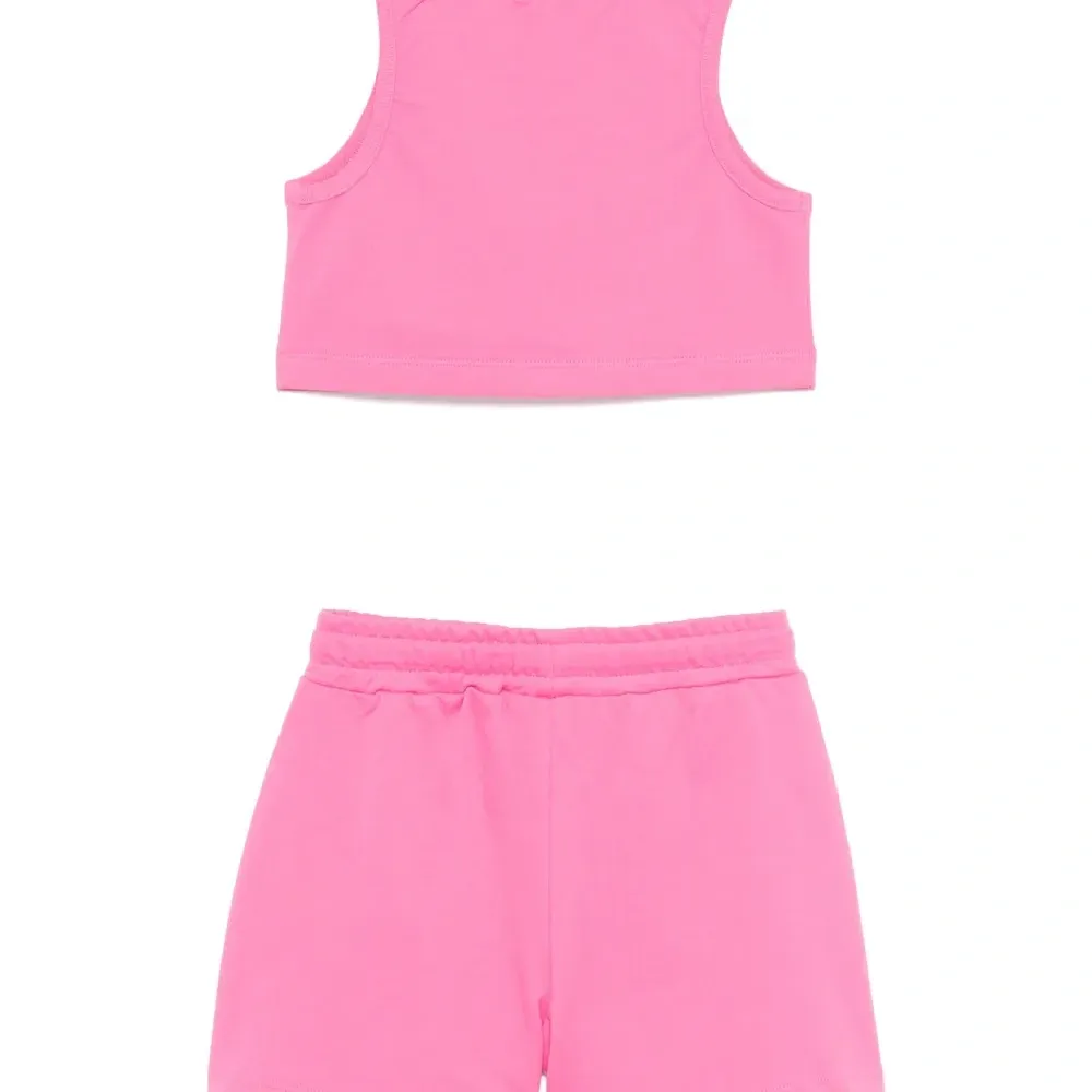 Комплект из топа и шортов