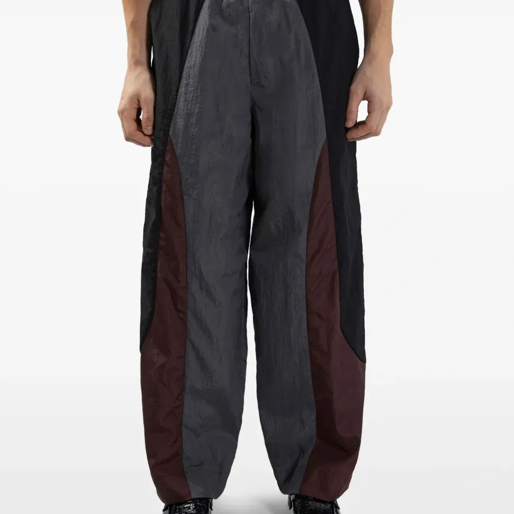 Брюки в стиле колор-блок