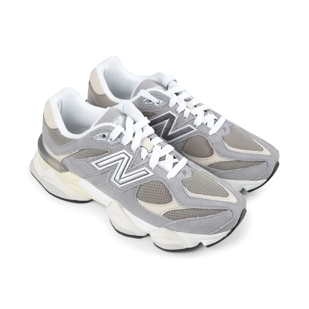 кроссовки 9060