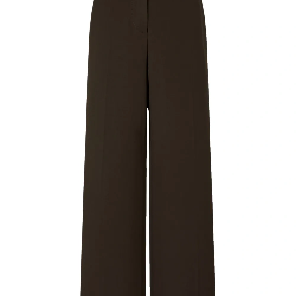 Брюки широкого кроя