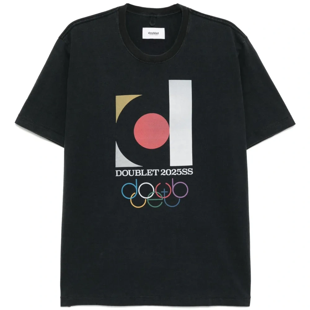 Футболка с графичным принтом