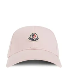 Кепка с логотипом