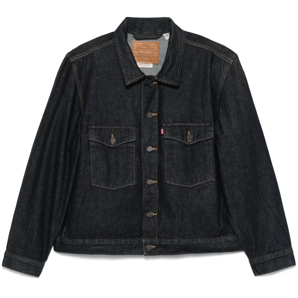 Джинсовая куртка