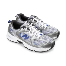 Кроссовки 530