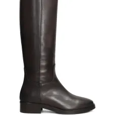 Кожаные ботинки