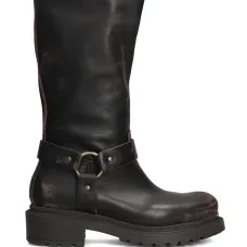 Сапоги с пряжкой