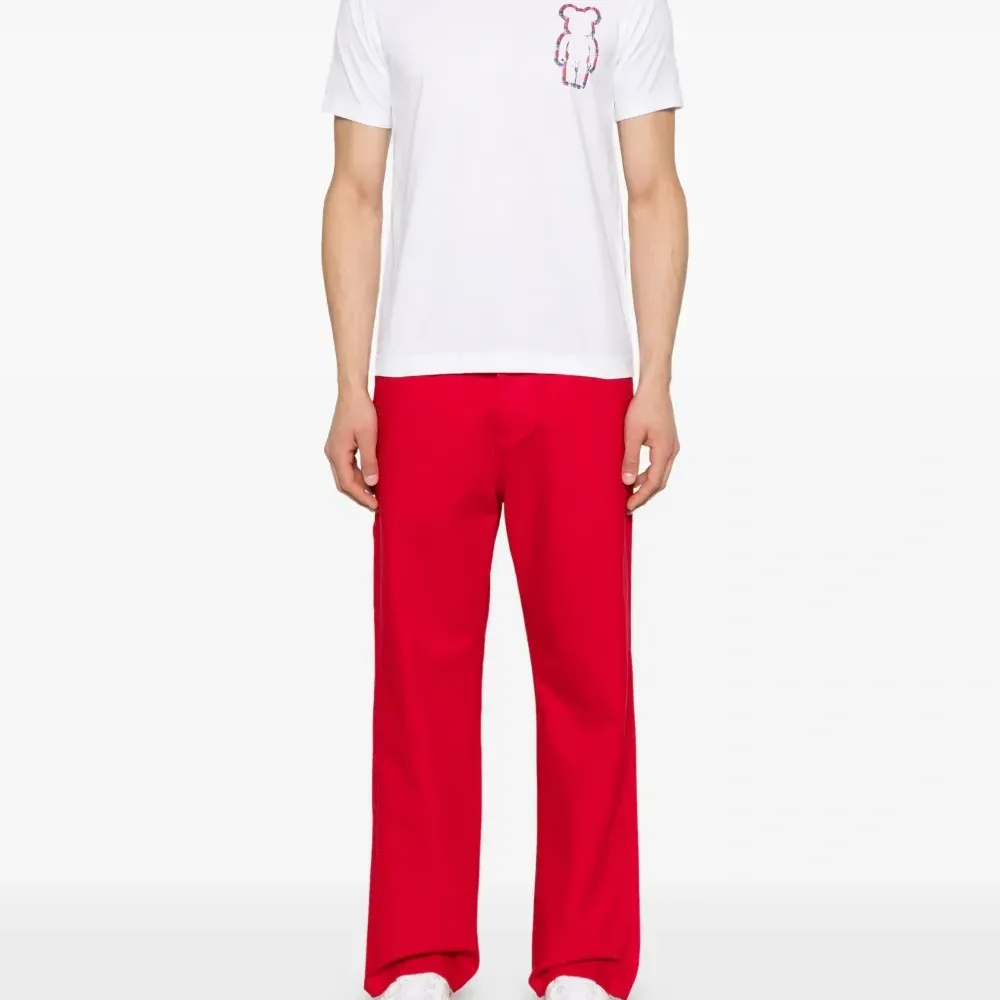 Футболка из коллаборации с BE@RBRICK