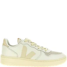 Кроссовки V-10