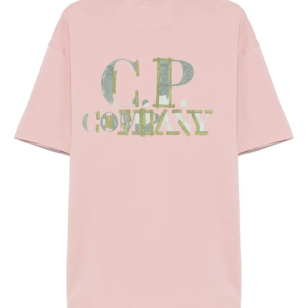 Футболка с логотипом Футболка с логотипом