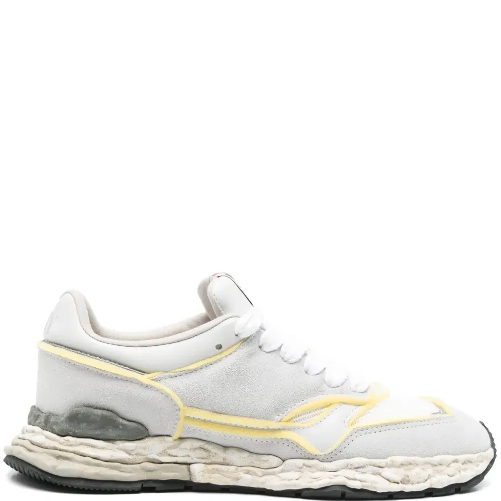 Кеды на шнуровке