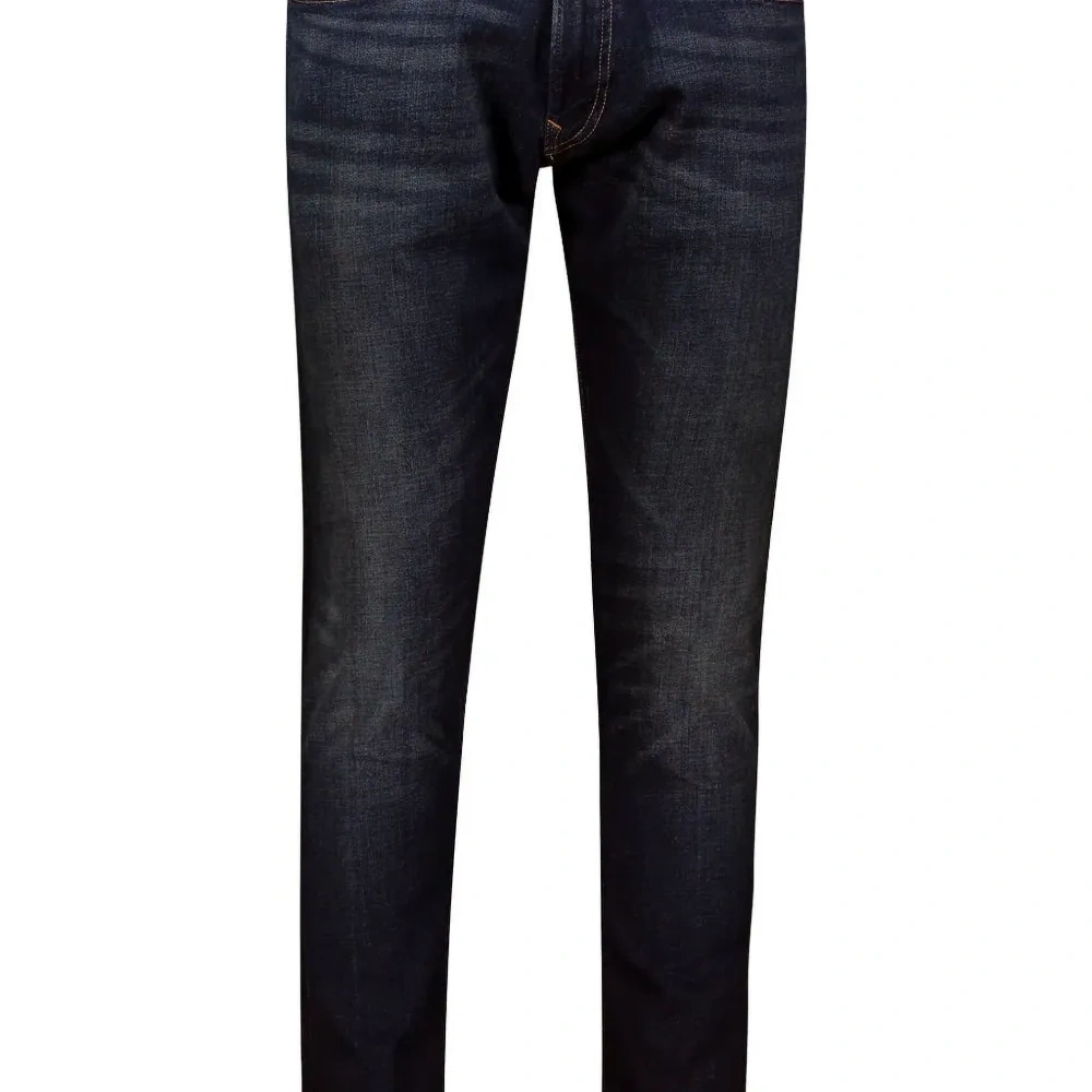 Джинсы с нашивкой-логотипом