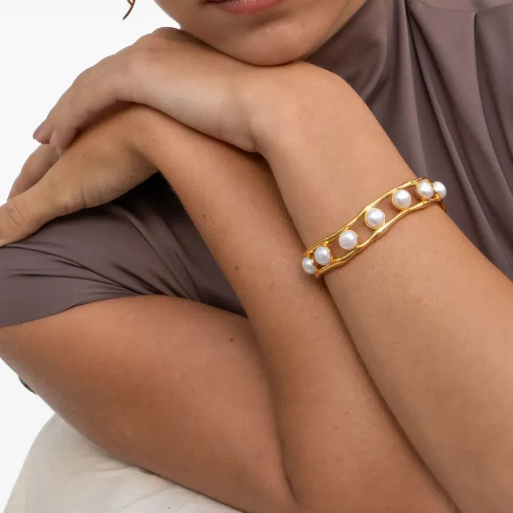 Крупные витые серьги-кольца