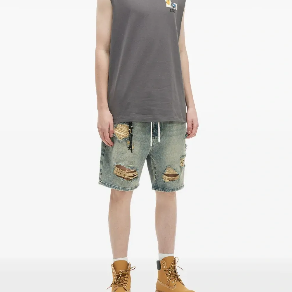 Топ без рукавов