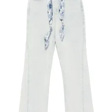 Джинсы с декоративным платком