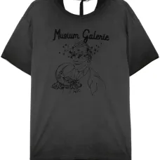 Футболка с вышивкой