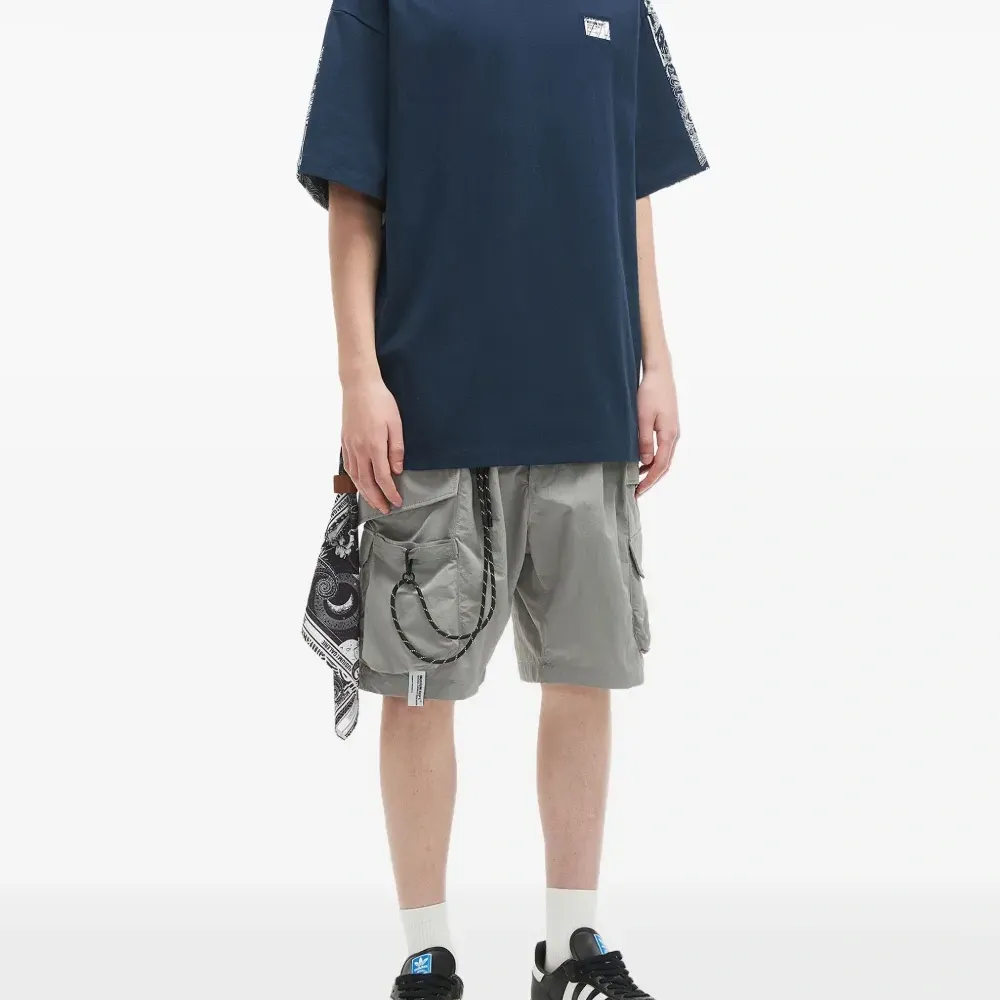 Футболка с короткими рукавами Футболка с короткими рукавами