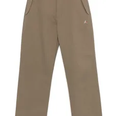 Брюки чинос с поясом Брюки чинос с поясом