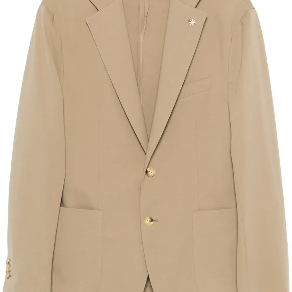 Пиджак с брошью