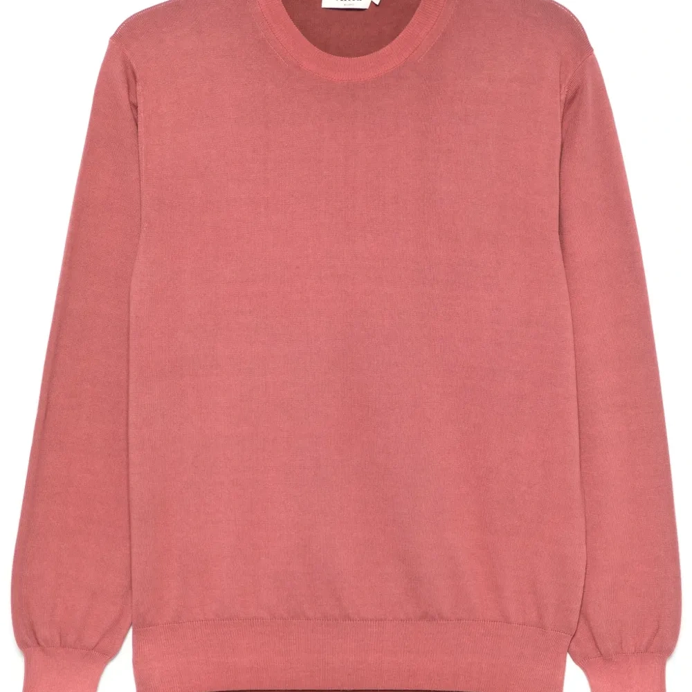 Топ тонкой вязки